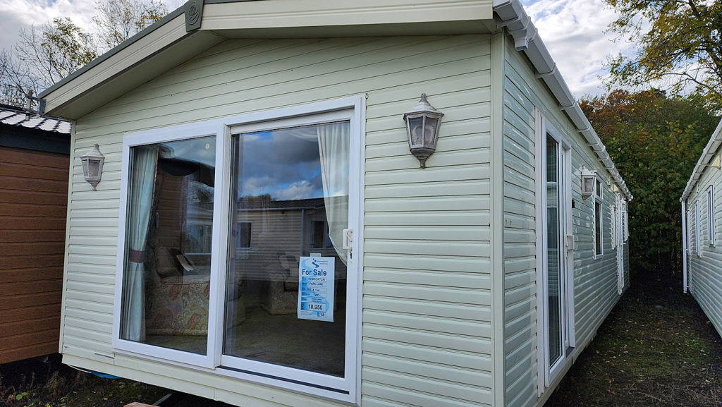 048 Pemberton Park Lane 39x14 Worcestershire Caravan Sales