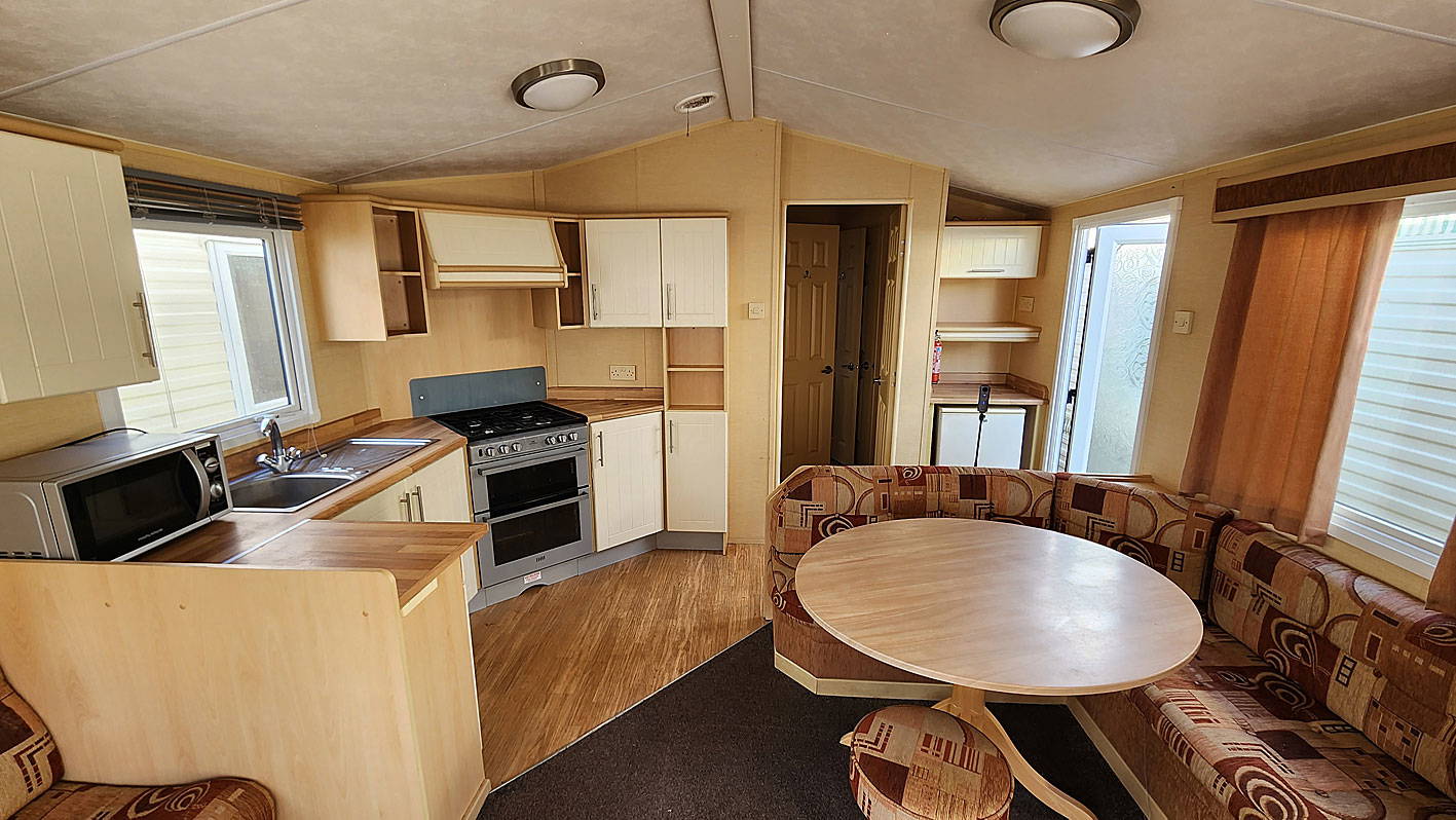 179 Willerby Savoy 28x12 Worcestershire Caravan Sales