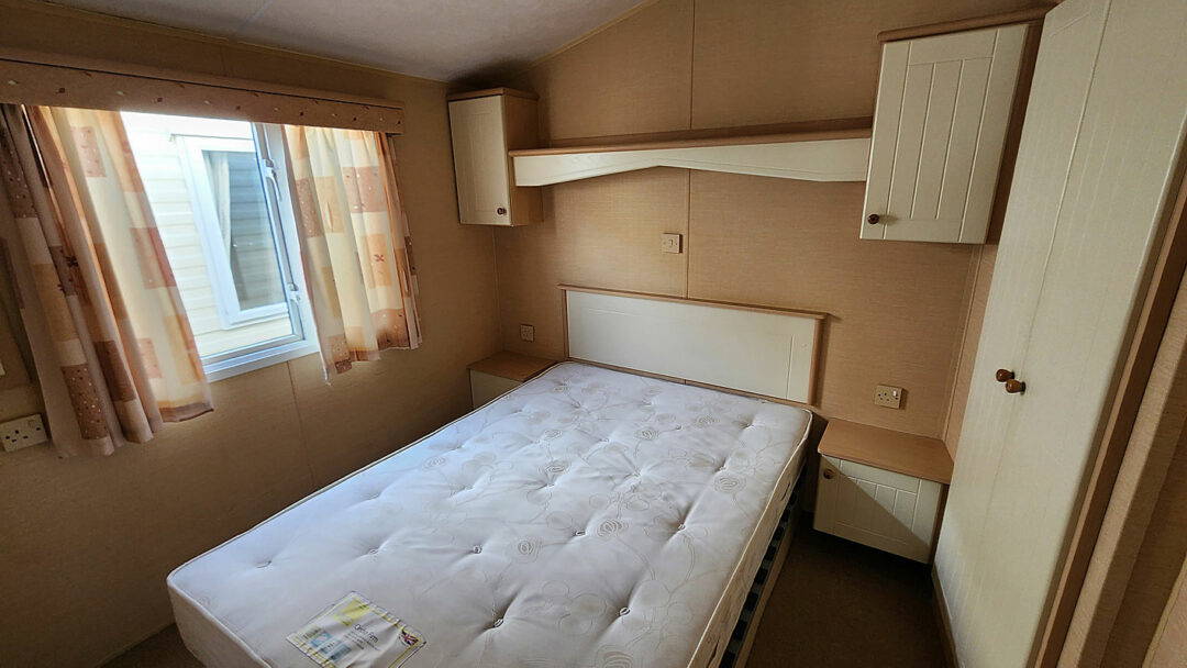 179 Willerby Savoy 28x12 Worcestershire Caravan Sales